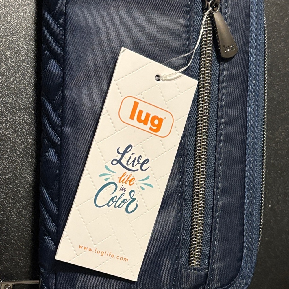 Lug Quilted Navy Wallet with Strap - Picture 5 of 16